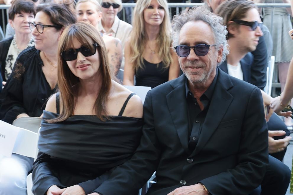 Холивудският режисьор Тим Бъртън и италианската актриса и модел Моника