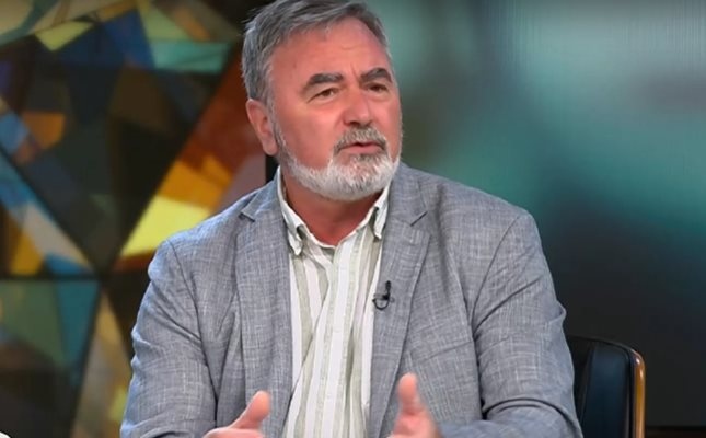 Много неприятна ситуация В 21 век да обясняваш на някого