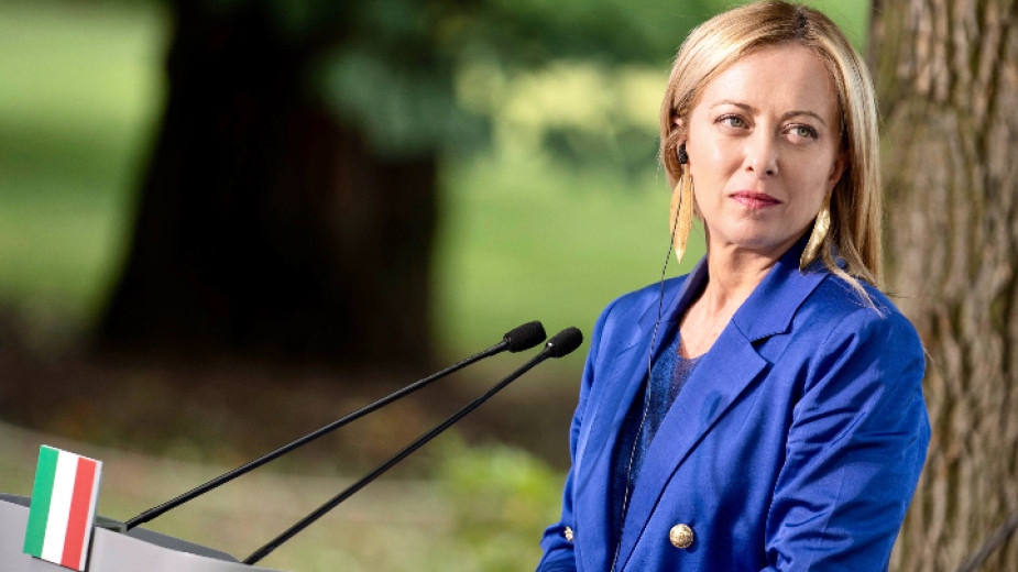 Италианското правителство е обезпокоено заради нахлуването на руски военни самолети