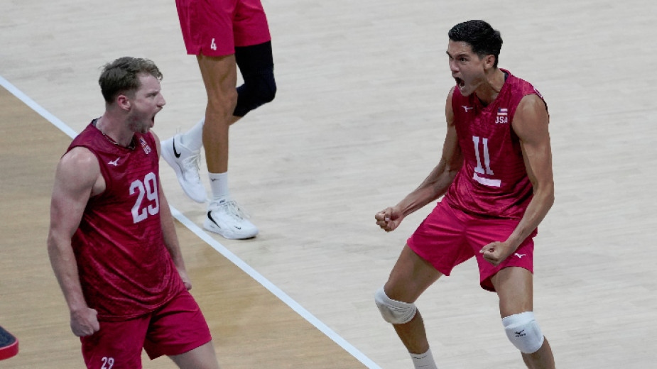 Волейболистите на САЩ ще играят срещу нашите национали в 1 4 финалите