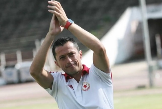 Христо Янев е новият треньор на ЦСКА съобщава Спортал Специалистът