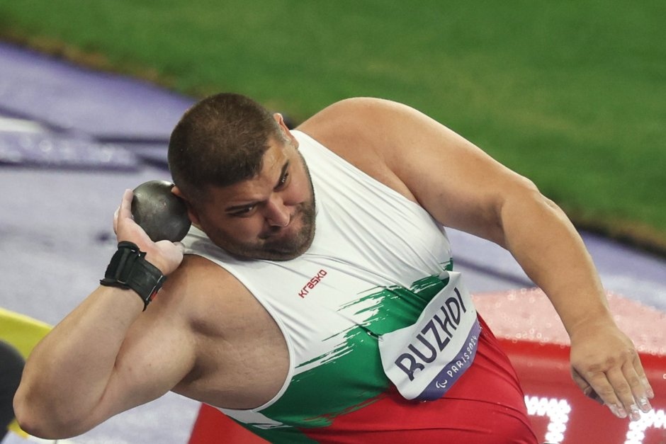 Кметът на София Васил Терзиев връчи плакет на световния шампион