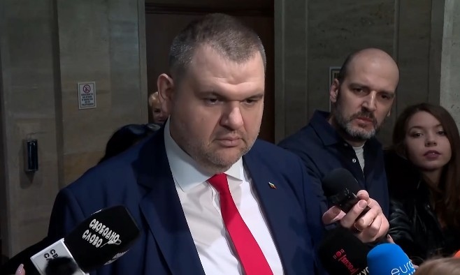 Говорих с премиера Каза че до понеделник щели да решат какво