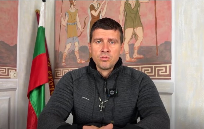 Разграничавам се от осмината депутати които днес се регистрираха за