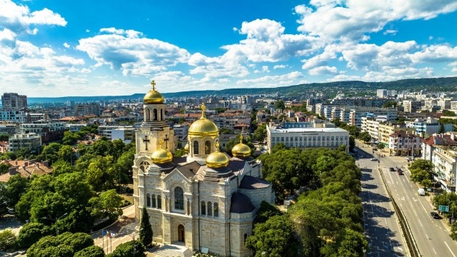 Жители на квартал Чайка във Варна отново излязоха на протест