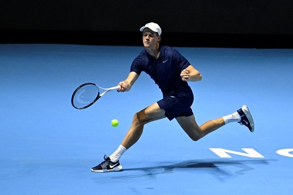 Яник Синер записа нова победа над Новак Джокович Това стана