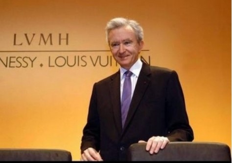 Състоянието на 76 годишния френски бизнесмен Бернар Арно един от най богатите хора