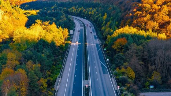 Започва превантивен ремонт в платното за София на 7 километров участък