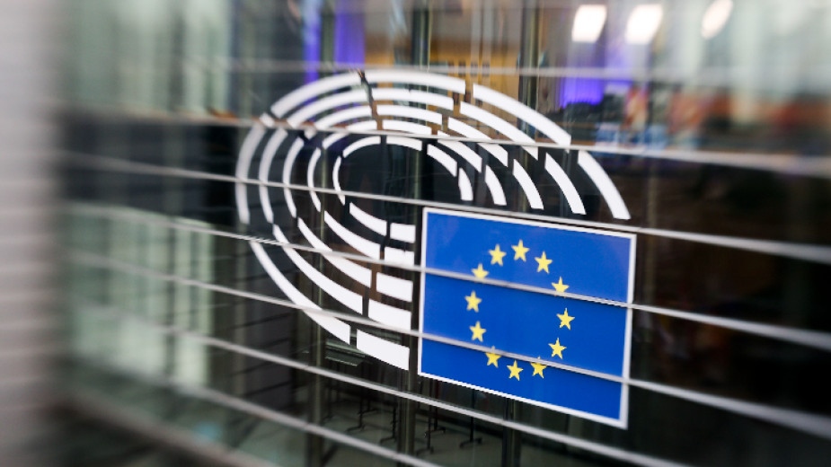 Европейският парламент одобри нови изисквания за обучение здравни проверки и
