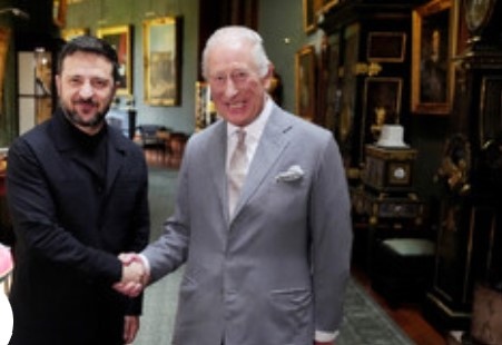 Украинският президент Володимир Зеленски се срещна с крал Чарлз III в Уиндзор Това се