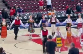 Специално българско шоу преди играта на Чикаго Булс и Сакраменто