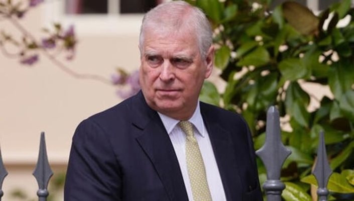 Принц Андрю е разследван по обвинения в сексуално насилие корупция