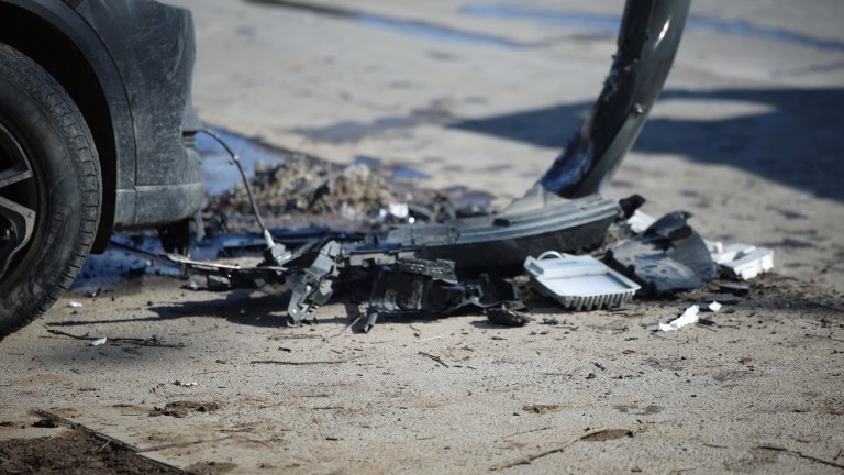 Верижна катастрофа с автобус на градския транспорт и няколко коли