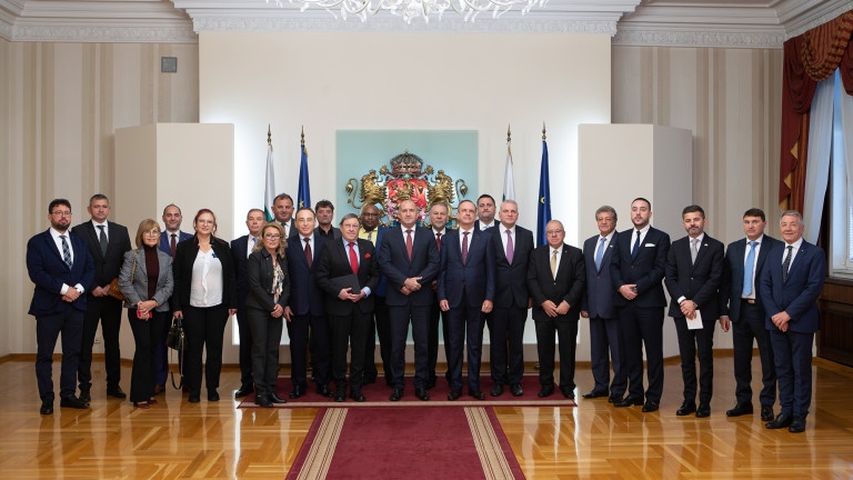 Президентът Румен Радев проведе среща с ръководството на Асоциацията на