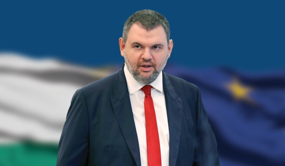 Лидерът на ДПС и ПГ на  ДПС–Ново начало  Деян Пеевски поздрави полицаите