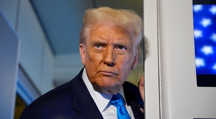 Американският президент Доналд Тръмп има задължение да съди Би Би