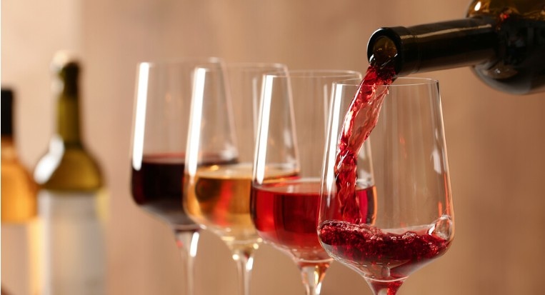 Световното производство на вино отбелязва лек ръст през 2025 г