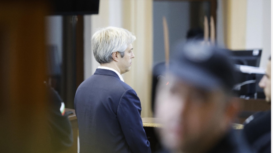 Обвинителният акт срещу кмета на Варна Благомир Коцев и още четирима