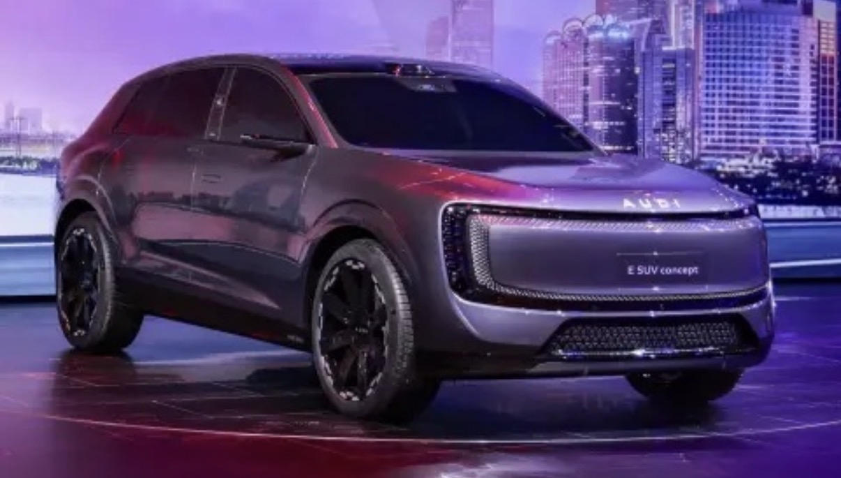 Една година след създаването на своя ексклузивен за Китай под бранд