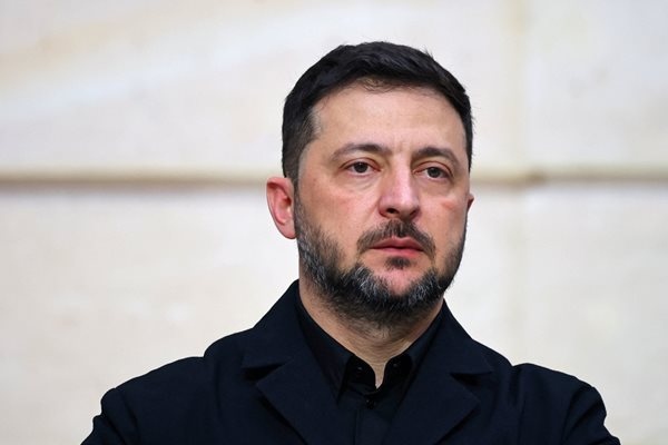 Лидери от страните от Г 7 заедно с председателката на ЕК Урсула