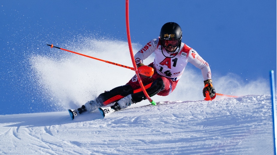 Най добрият български състезател Алберт Попов направи силен втори манш и