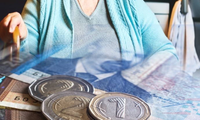 Министерски съвет одобри днес отпускането на 120 лева коледна добавка