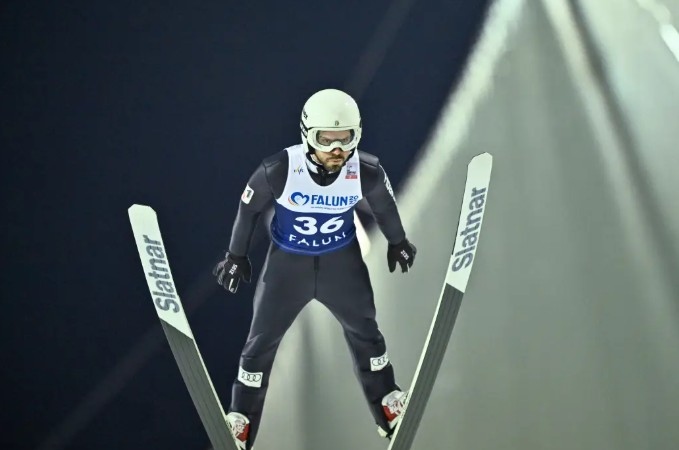 Българският ас в ски скока Владимир Зографски отново доказа класата