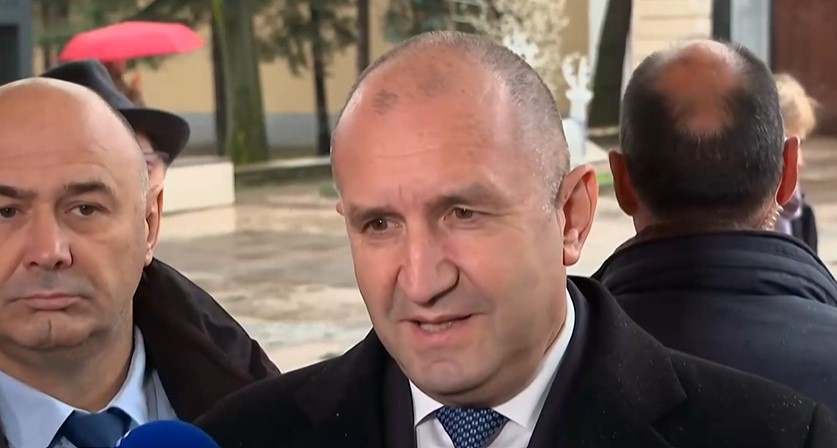 Оттеглянето на бюджета е гражданска победа заяви президентът Румен Радев