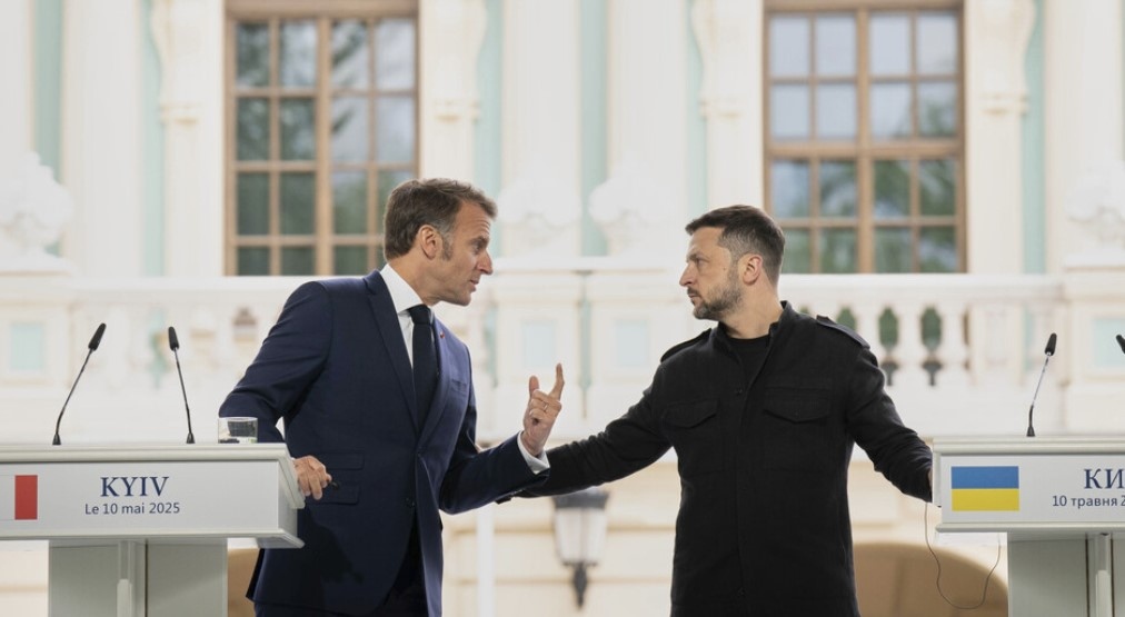 Украинският президент Володимир Зеленски ще се срещне в Париж с френския си