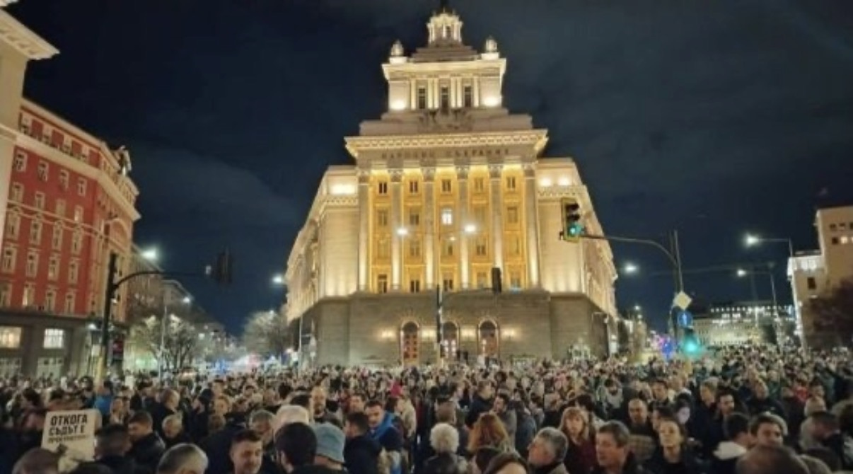 Създават контролно пропускателни пунктове на входовете на протеста заявен за 18