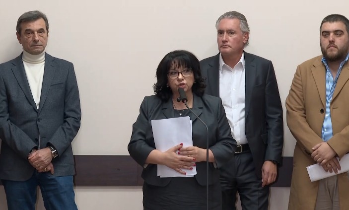 В понеделник правителството внася коригирания проектобюджет в НС обяви финасовият