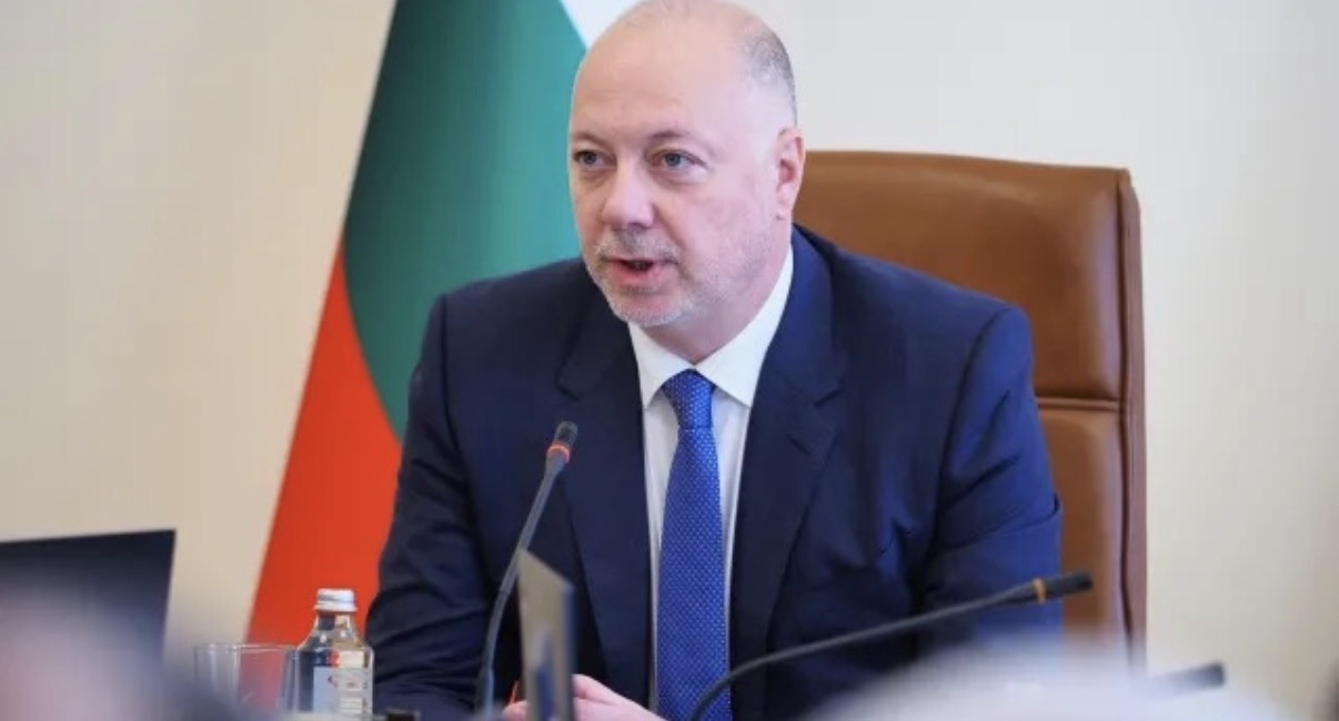 Настоящият проектобюджет трябва да е бюджет зад който да застанат