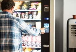 Повечето банки и големи търговски вериги обявиха готовност за новата