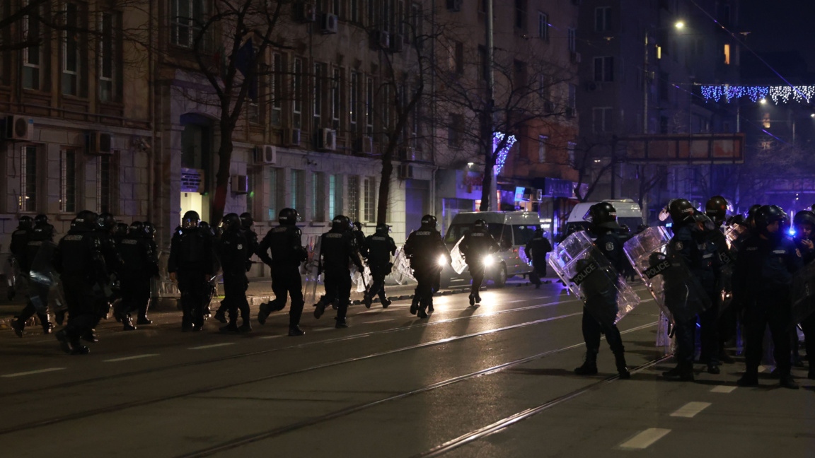 Столичната полиция е задържала 40 души опитали да попречат на