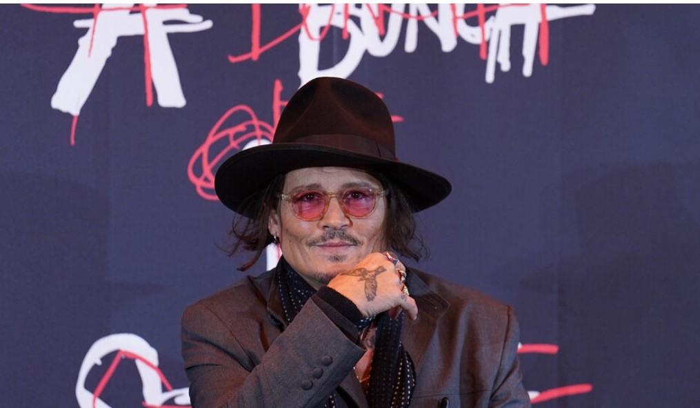 Джони Деп ще продуцира и най вероятно ще участва в първата англоезична