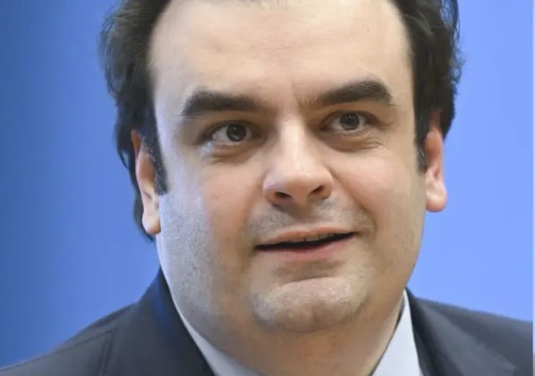 Еврогрупата избра днес министъра на икономиката и финансите на Гърция