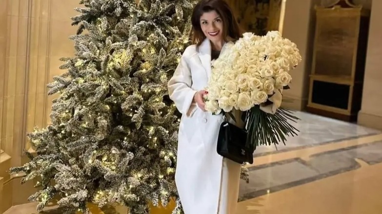 Бившето острие на ГЕРБ и настоящ конституционен съдия Десислава Атанасова демонстрира