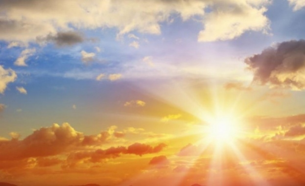 Днес над по голямата част от страната ще бъде предимно