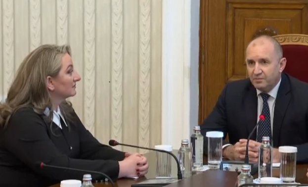 Днес започнаха консултациите при президента Дотук се стигна след подадената