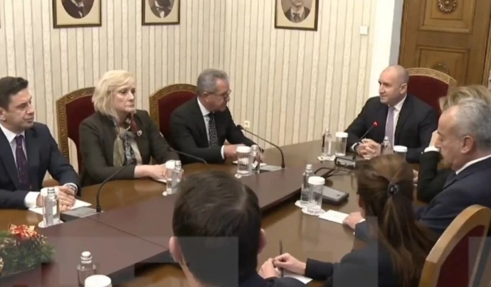 Вие не сте част от управляващата коалиция но винаги сте