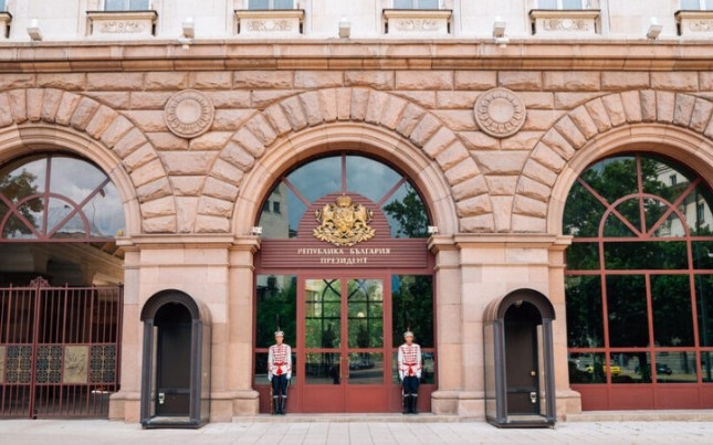 Четвърти кръг на консултациите при държавния глава Румен Радев От