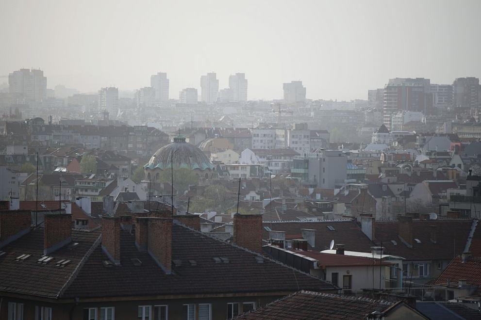 През изминалата нощ в някои градове в страната бяха отчетени