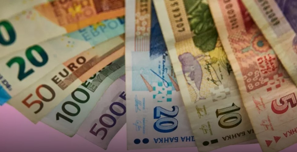 Не се доверявайте на непознати които предлагат съдействие или по