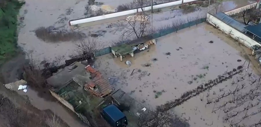 Скандал след наводнението в село Гелеменово В нощта на Коледа