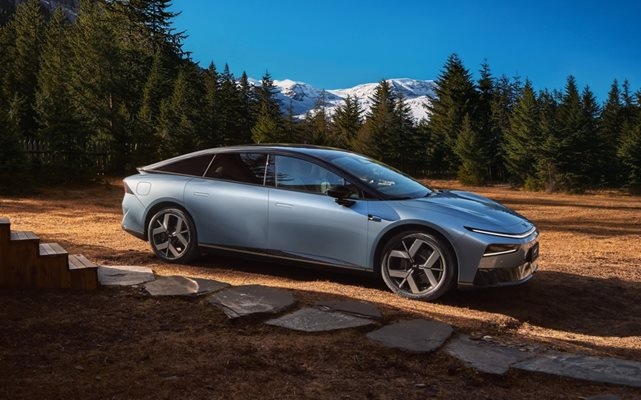 Китайската марка Xpeng си изгражда име благодарение на своите авангардни