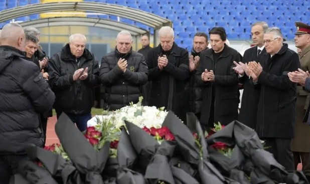 Българският спорт и общественост си взеха последно сбогом с Димитър