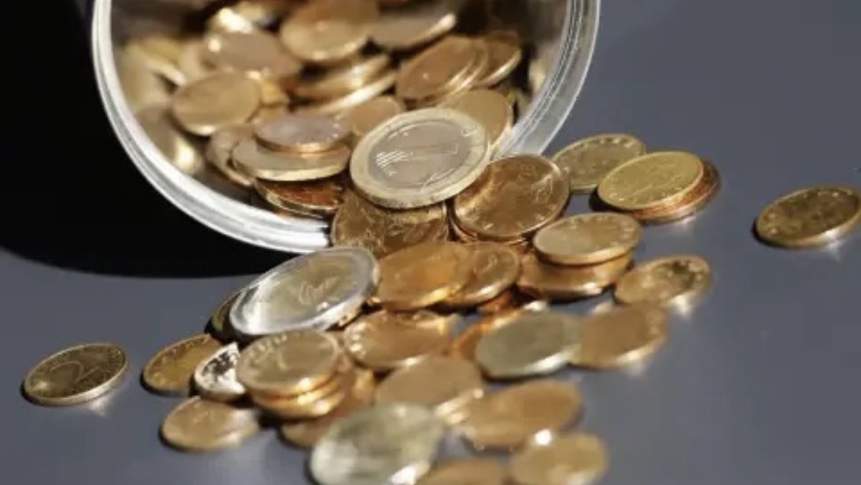 Левовете и стотинките които постепенно ще излязат от обращение ще