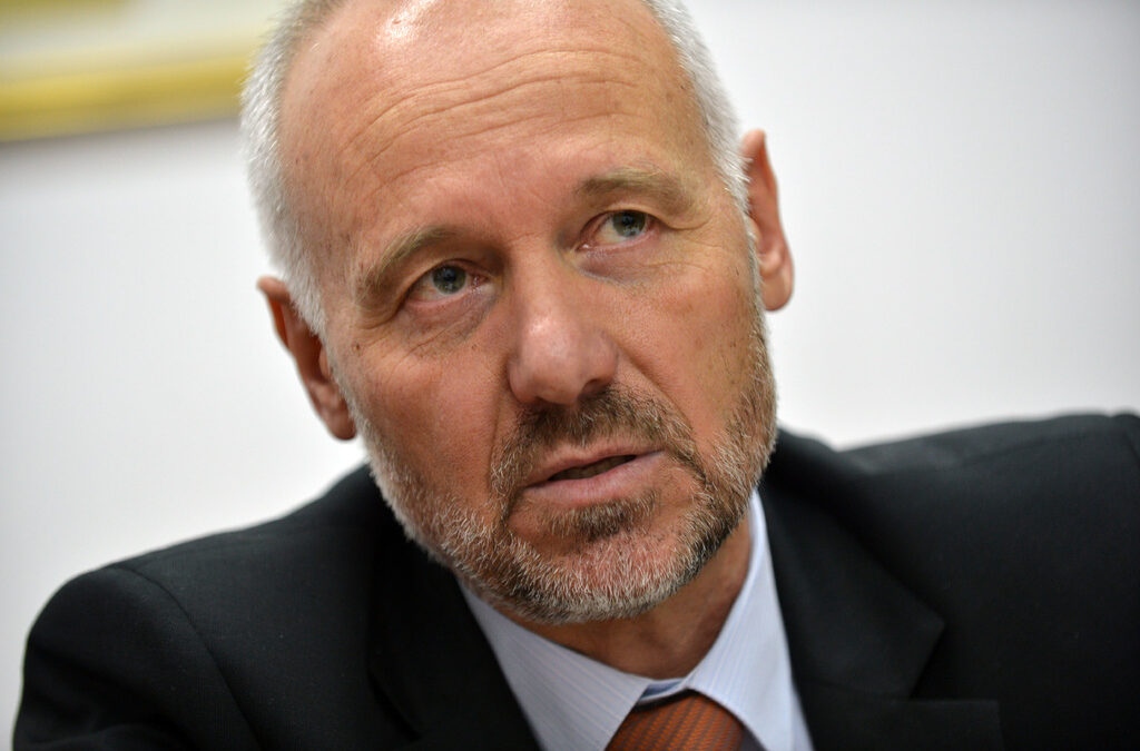 Не очаквам да има сблъсък между САЩ и Европа но