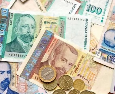 Към 9 януари общият обем на българските левове в обращение