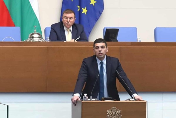 Преди време Борисов каза че сам е паднал от власт